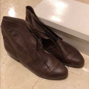Keller Brown Leather bootie size 9